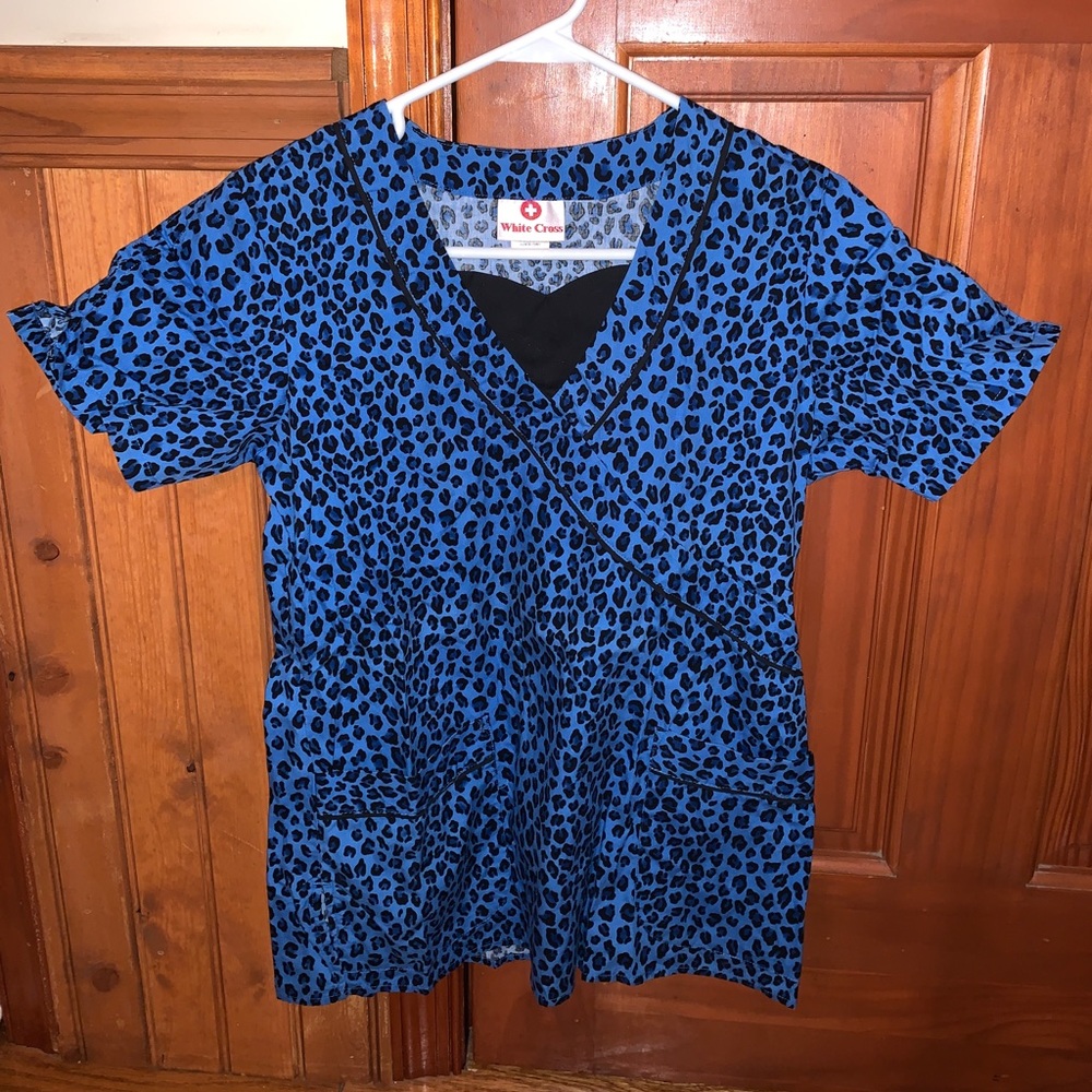 Women’s Scrub Top